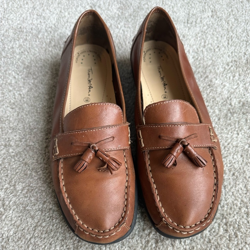 Thom McAn Tan Leather Tassel Loafers